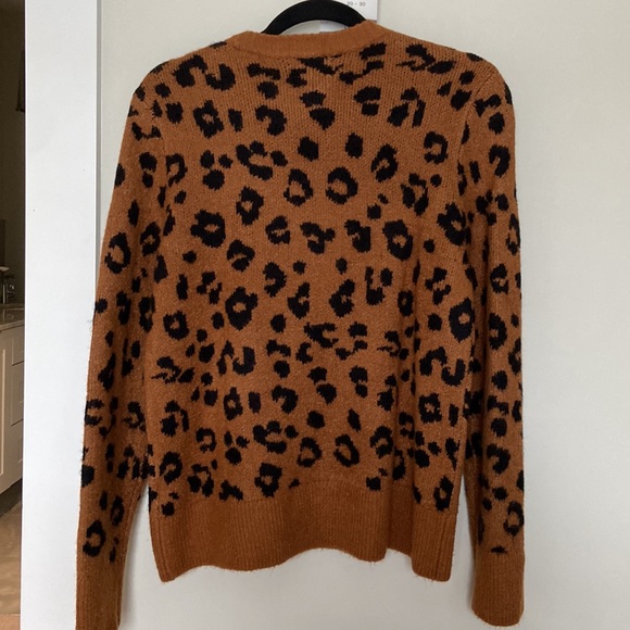 Old Navy Sweater - Picture 2 of 3